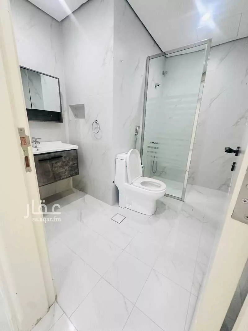 3 bedroom apartment in Al Olaya, Riyadh 4