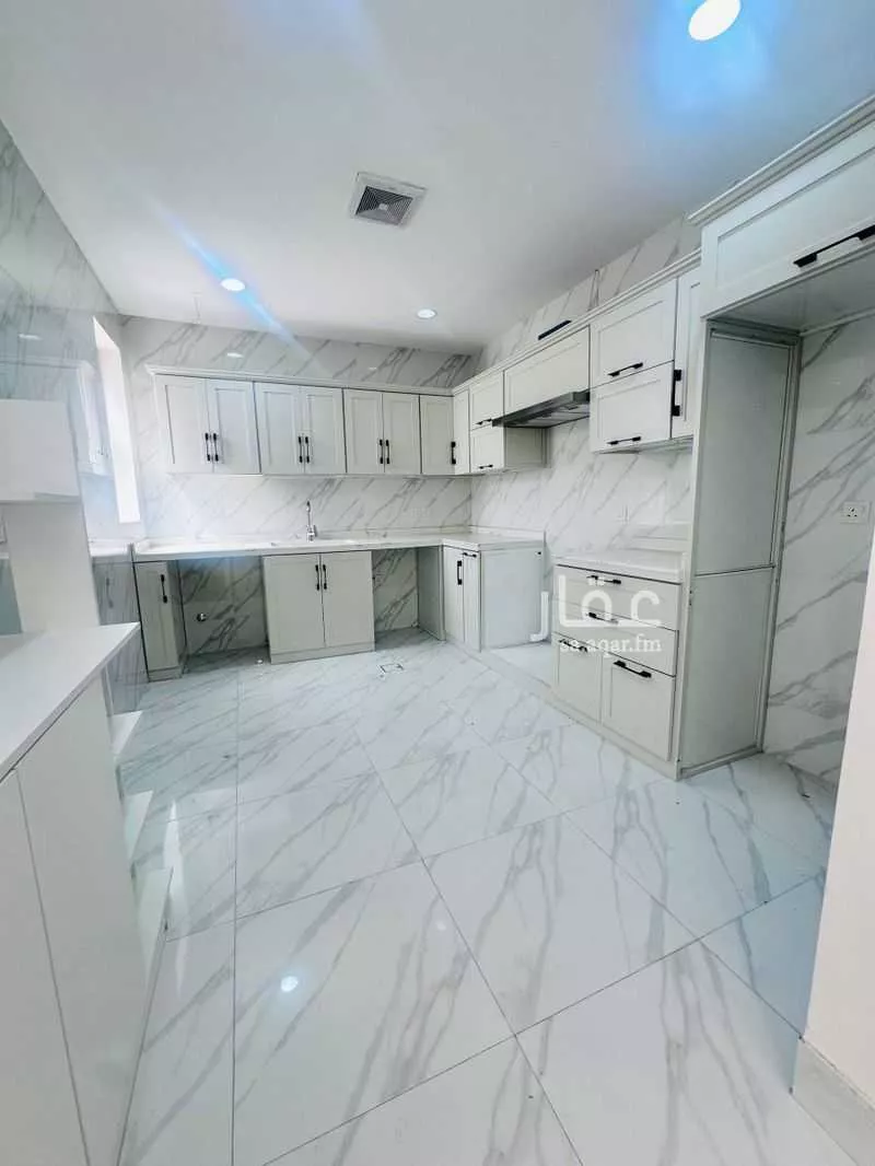 3 bedroom apartment in Al Olaya, Riyadh 9
