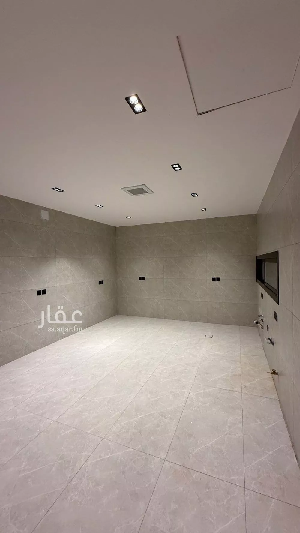 فيلا 6 غرف في المهدية 12