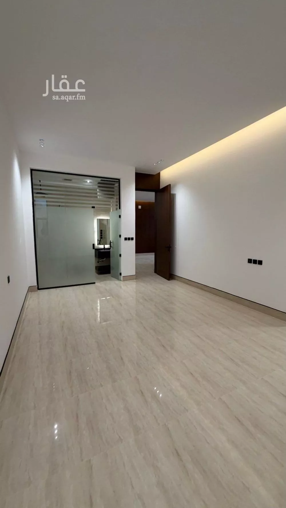 6 bedroom villa in Al Mahdiyyah 25
