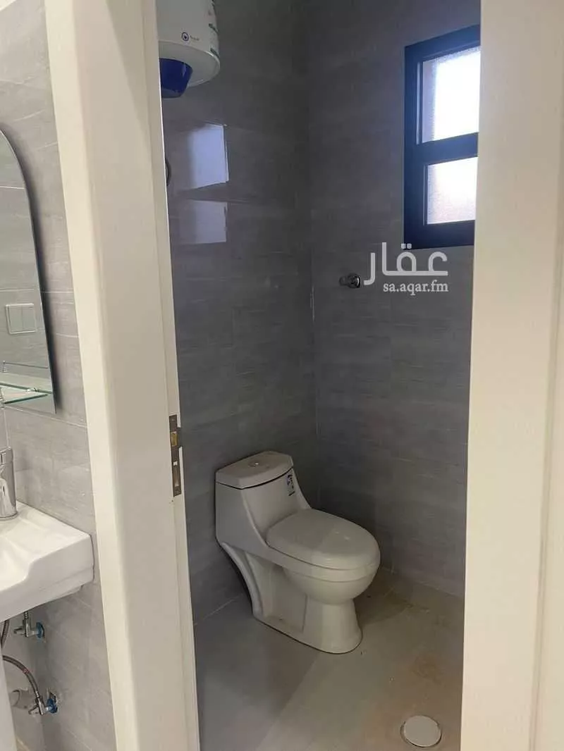 4 bedroom floor in Dahiat Namar 7