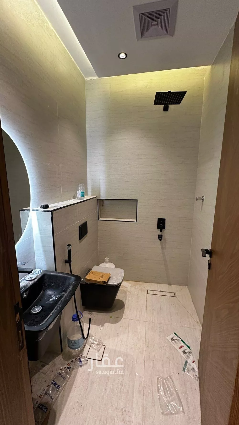 5 bedroom villa in Dhahrat Laban 17
