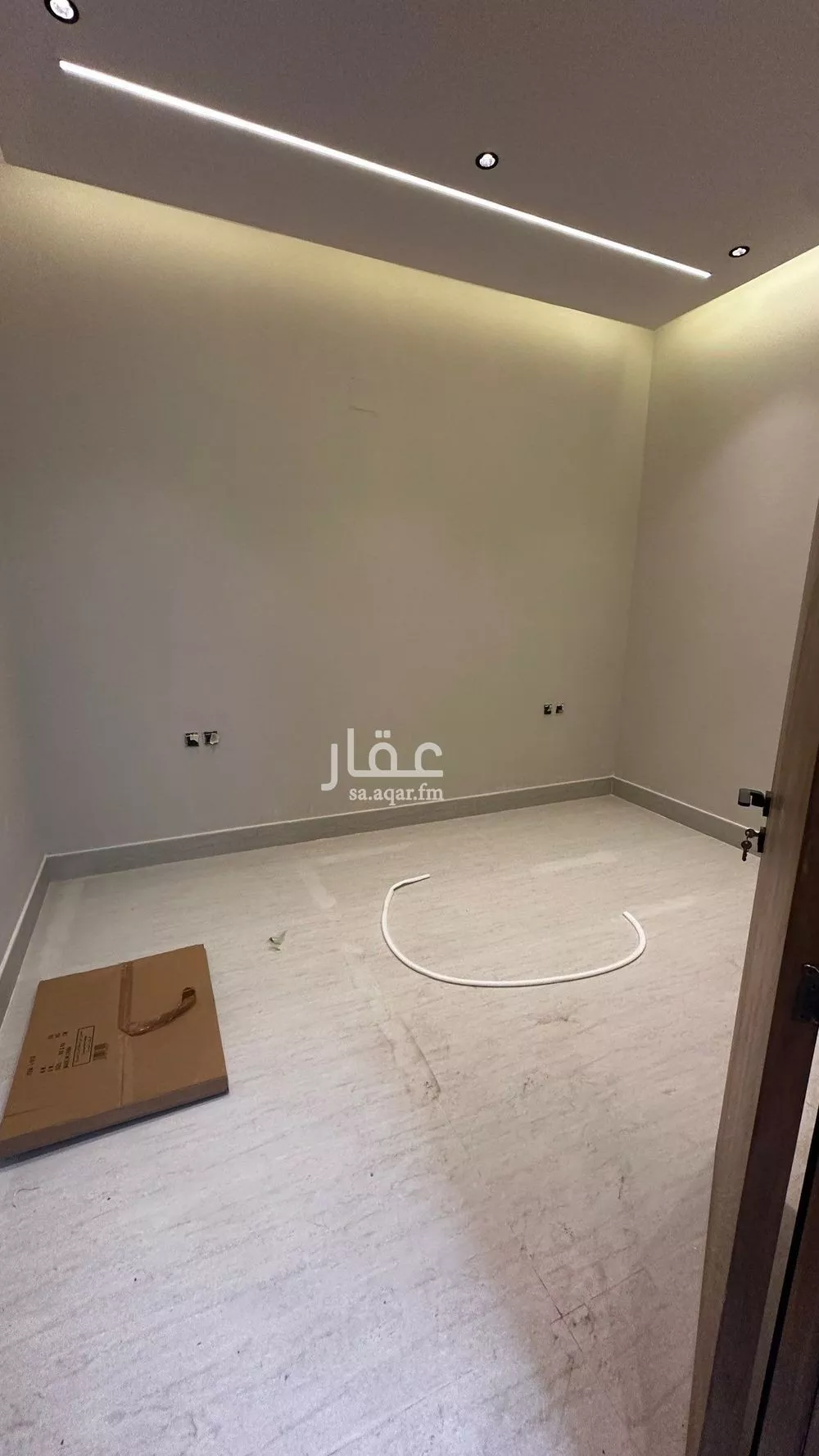 5 bedroom villa in Dhahrat Laban 18