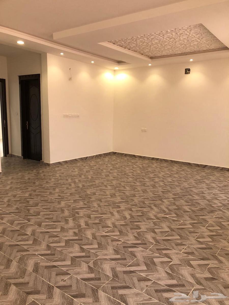 5 bedroom villa in Al Rimal 7