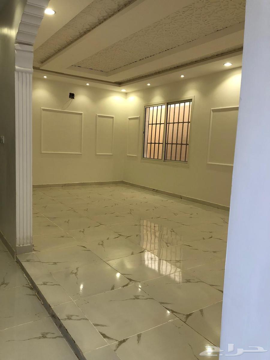 5 bedroom villa in Al Rimal 10