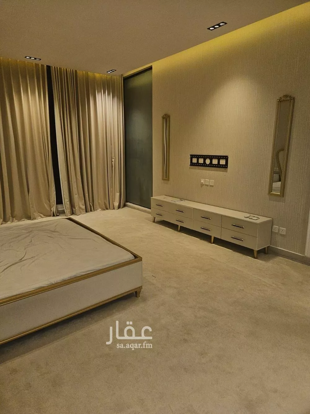 5 bedroom villa in Al Uraija Al Gharbiyah, Riyadh 12