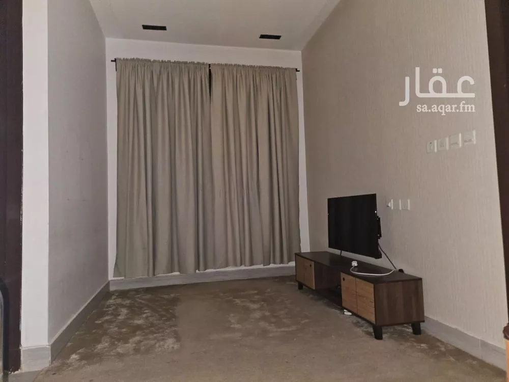 5 bedroom villa in Al Uraija Al Gharbiyah, Riyadh 22