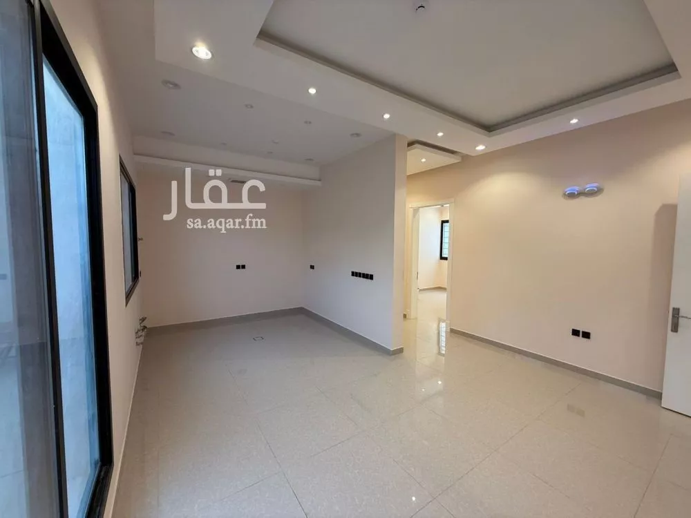 5 bedroom apartment in Dhahrat Laban 17