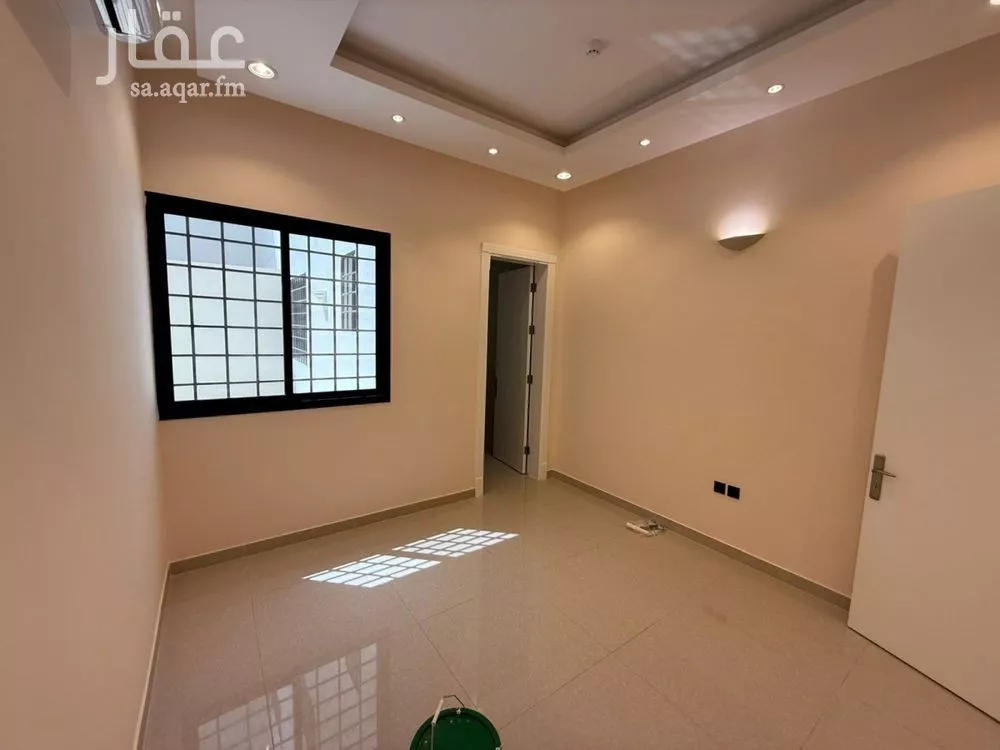 5 bedroom apartment in Dhahrat Laban 4