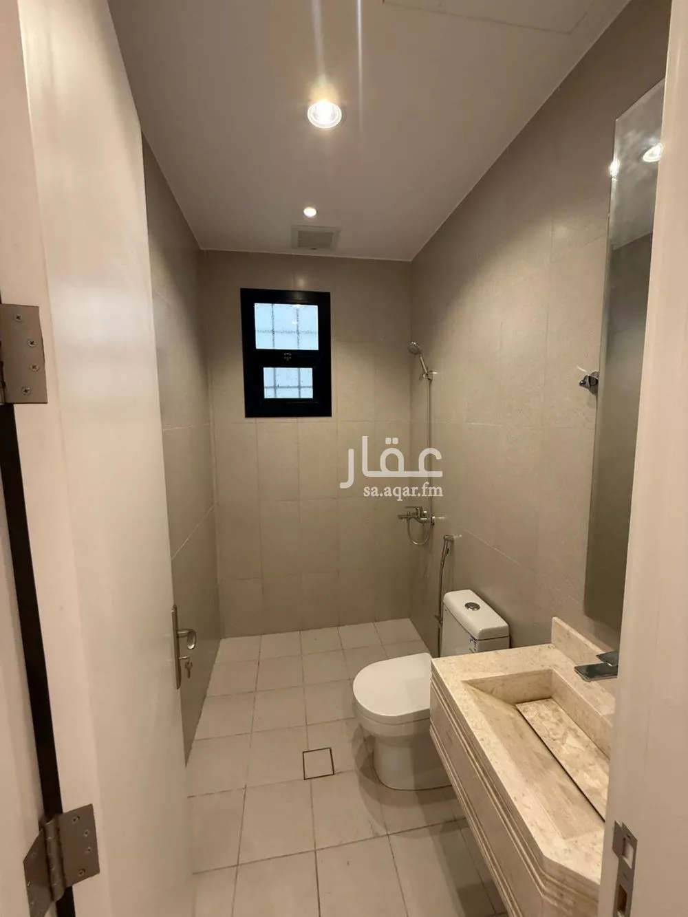 5 bedroom apartment in Dhahrat Laban 5