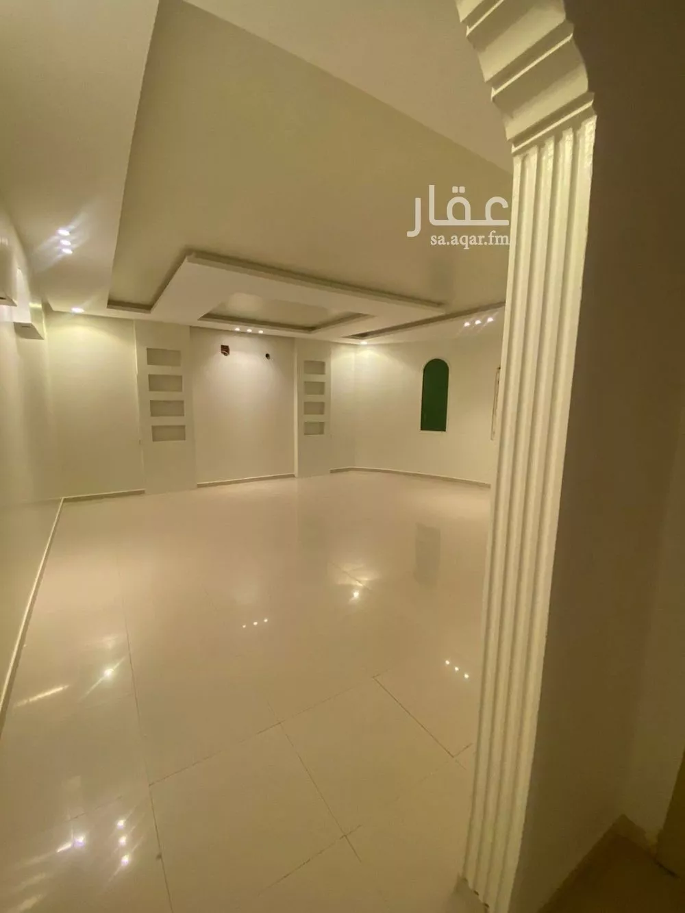 شقة 5 غرف في الرمال 13