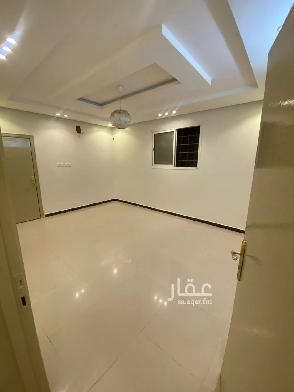 شقة 5 غرف في الرمال 18