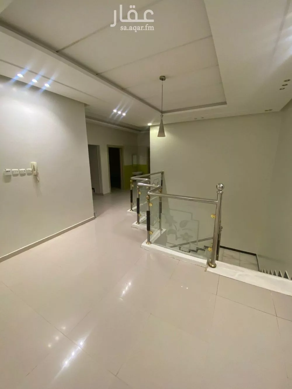 شقة 5 غرف في الرمال 20