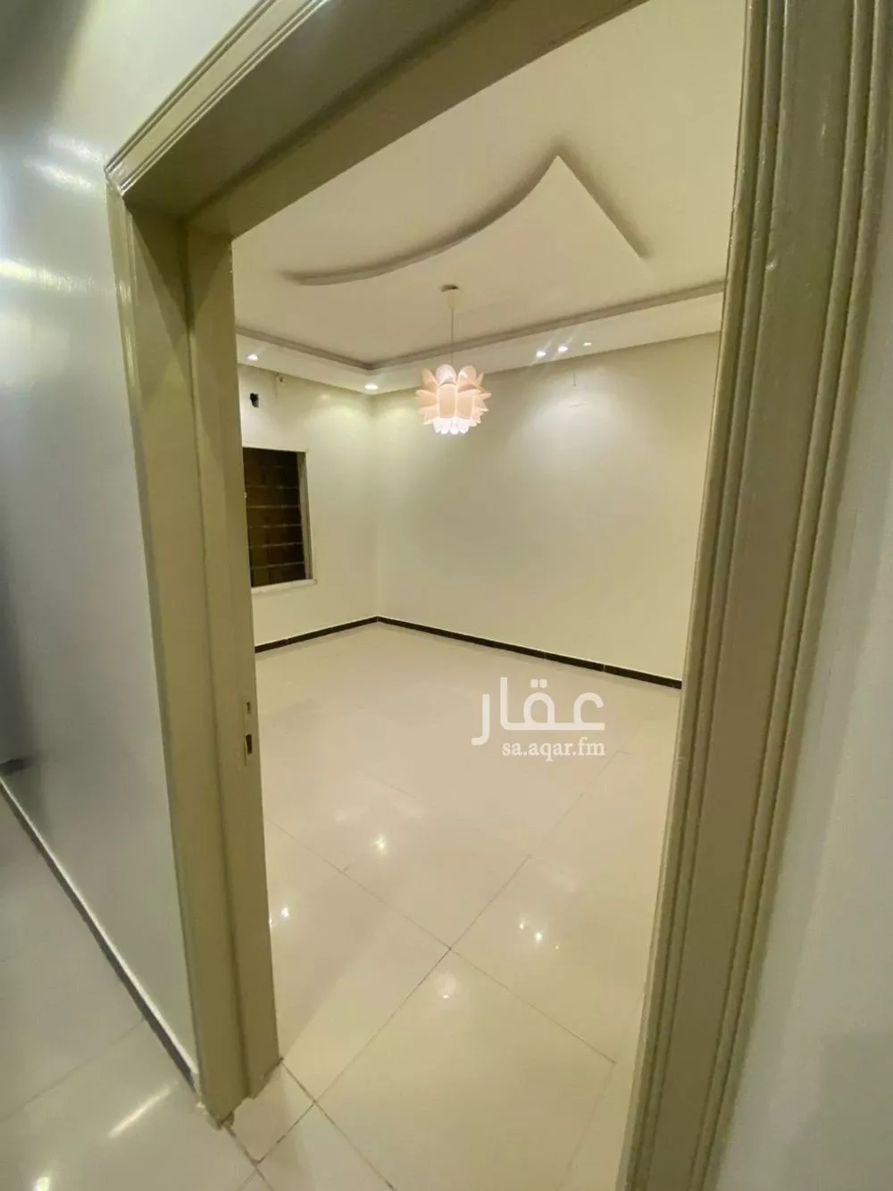 شقة 5 غرف في الرمال 3