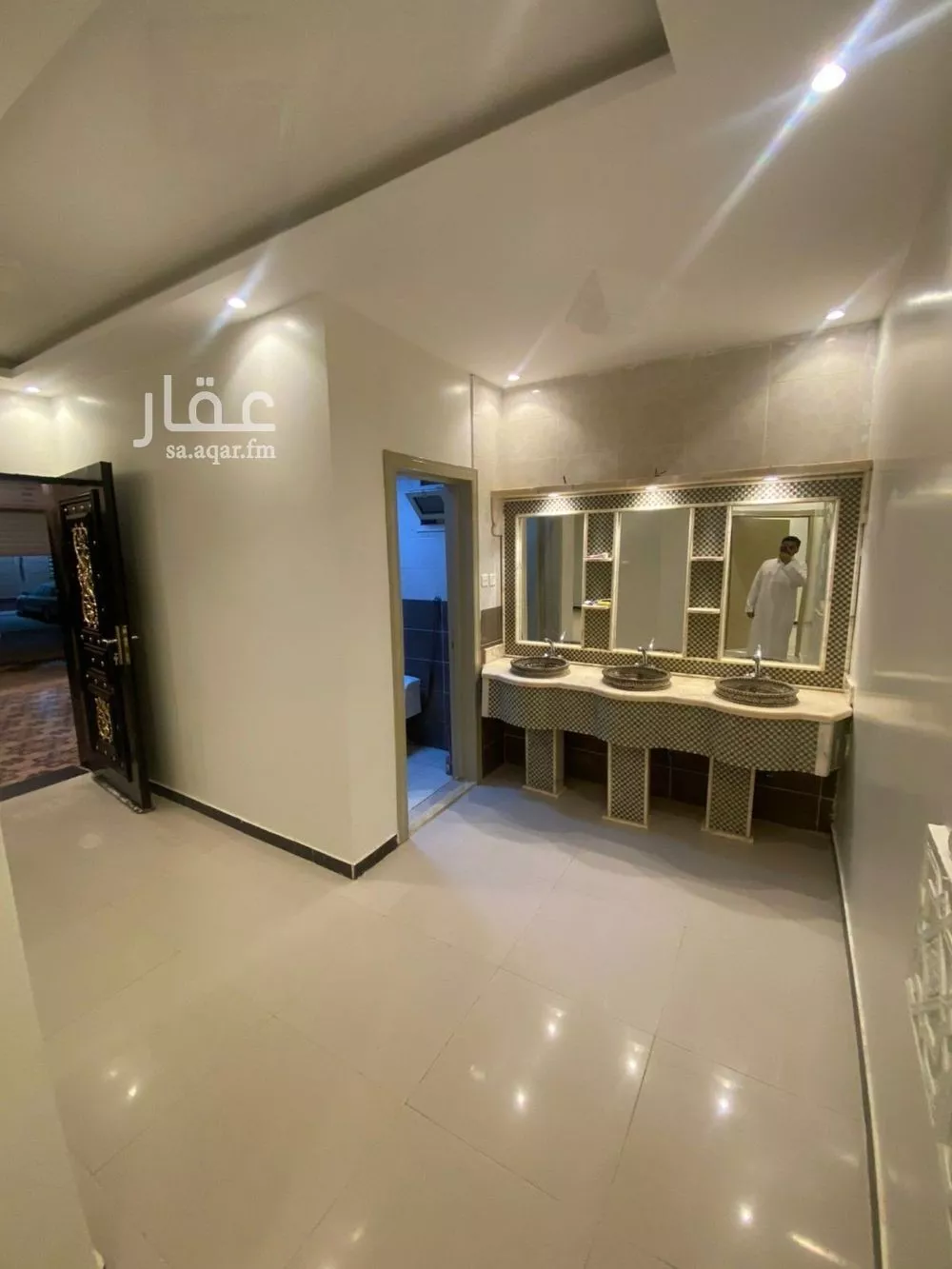 شقة 5 غرف في الرمال 30