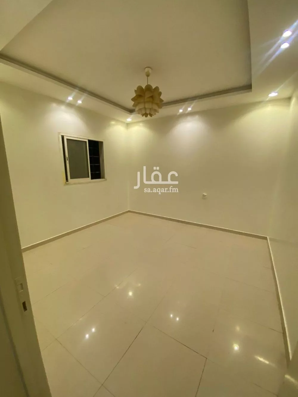 شقة 5 غرف في الرمال 6