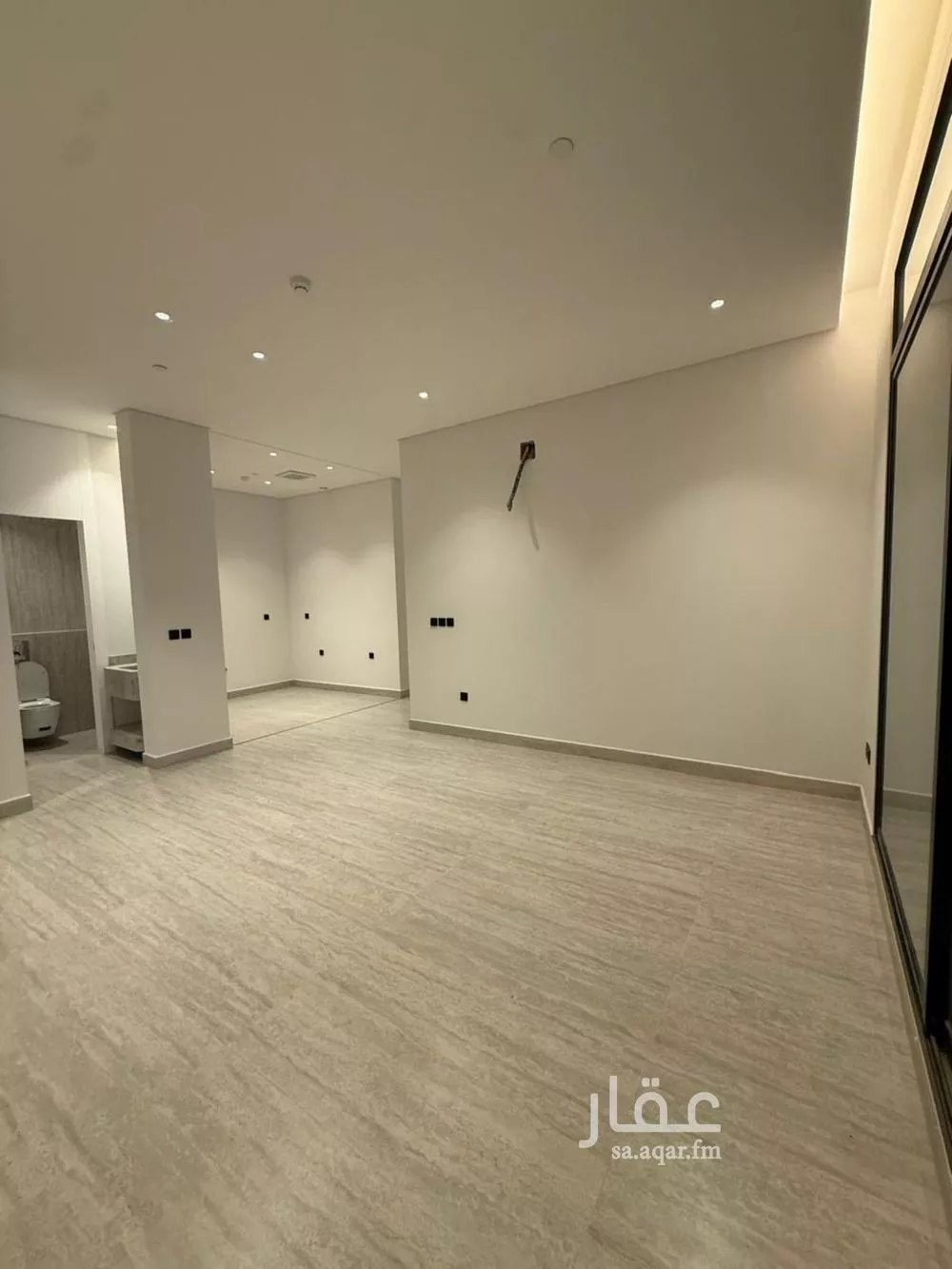 2 bedroom apartment in Al Aqiq 8