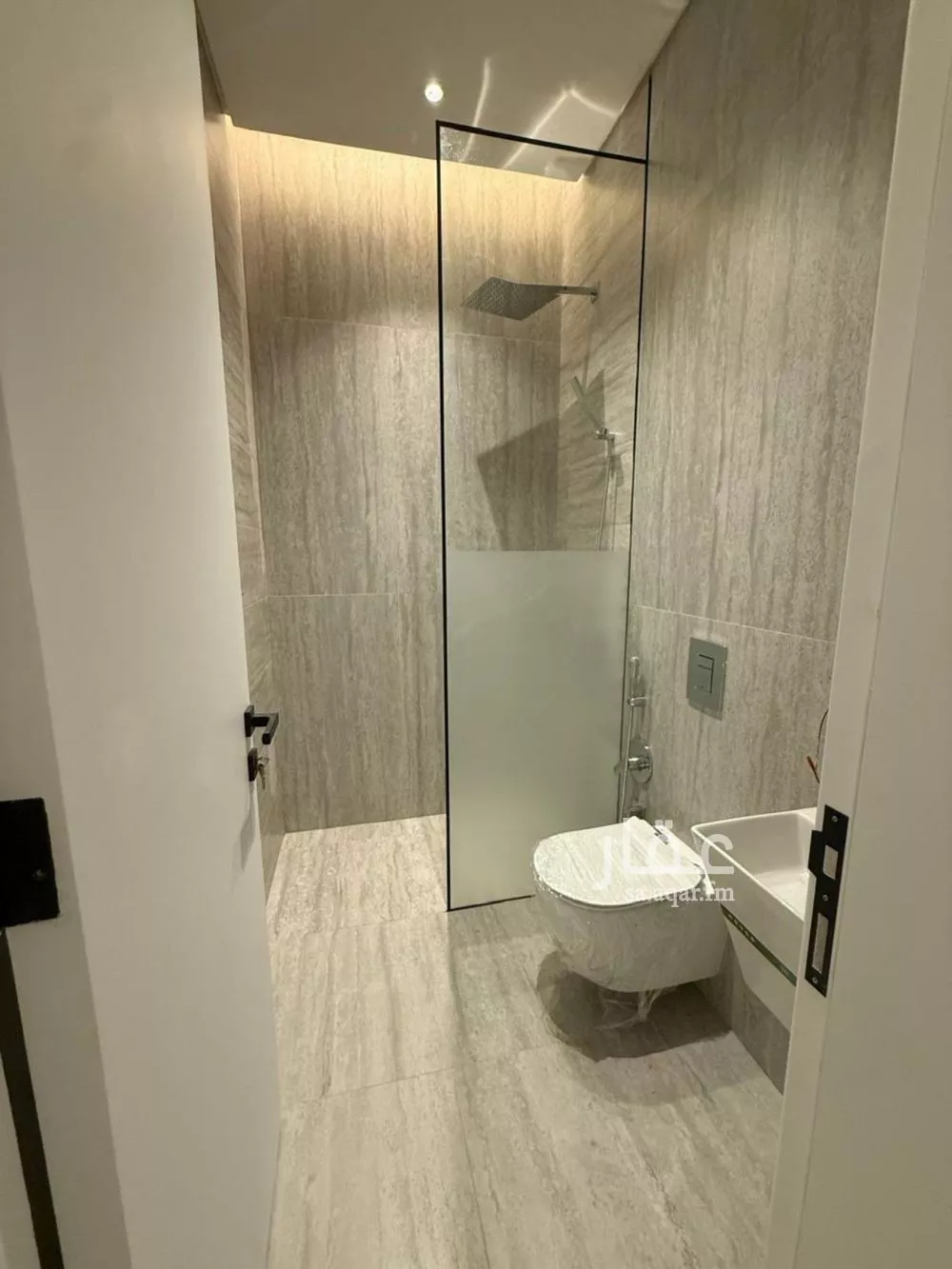 2 bedroom apartment in Al Aqiq 19