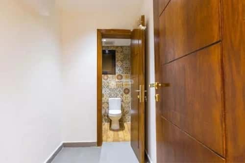 2 bedroom apartment in Al Rawdah 4