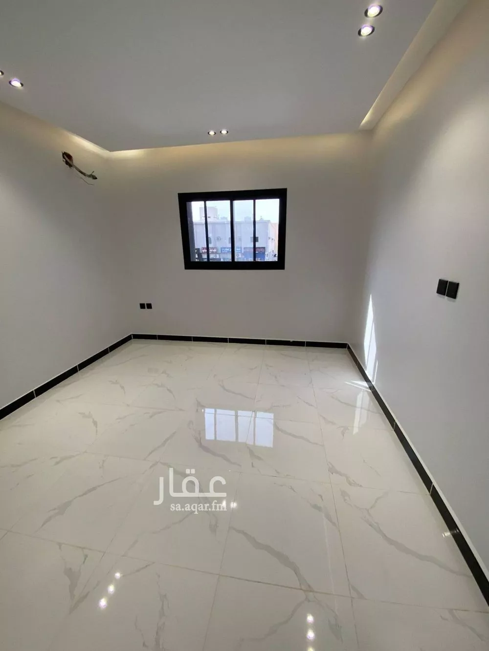 1 bedroom apartment in Hittin 3