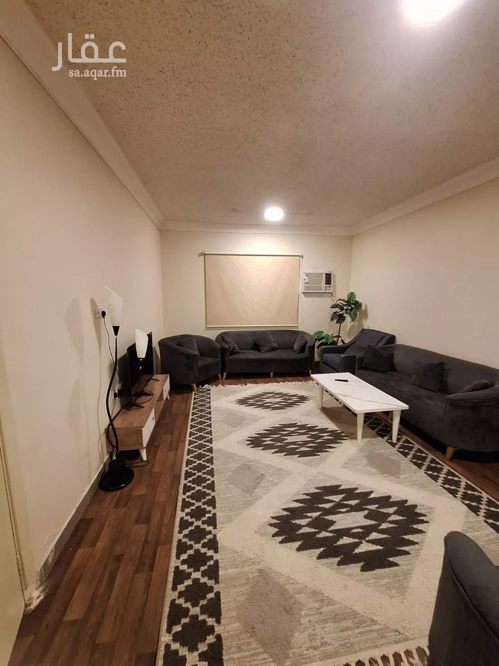 1 bedroom apartment in Al Nuzhah 9