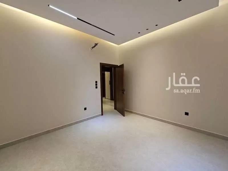 6 bedroom villa in Al Shiraa 13