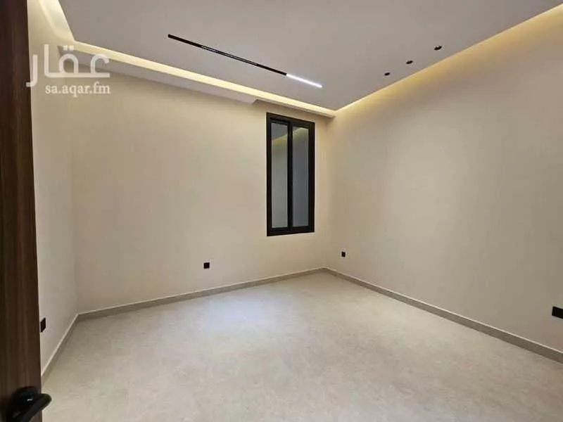 6 bedroom villa in Al Shiraa 17