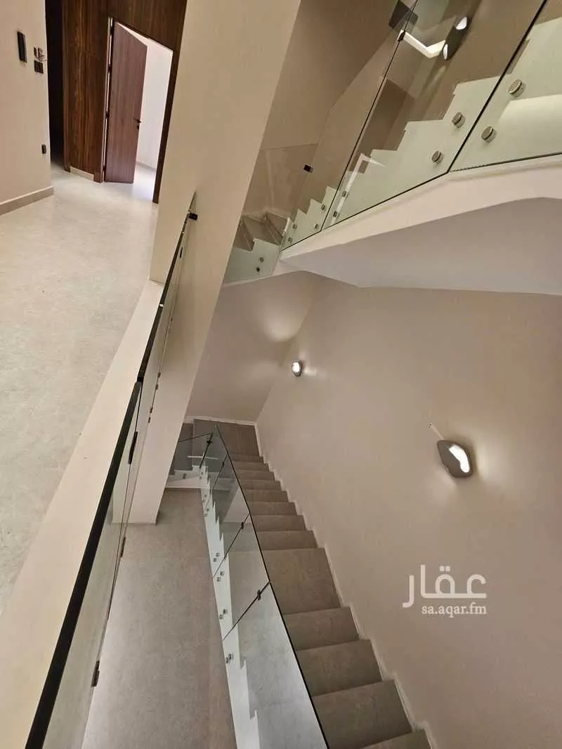 6 bedroom villa in Al Shiraa 23