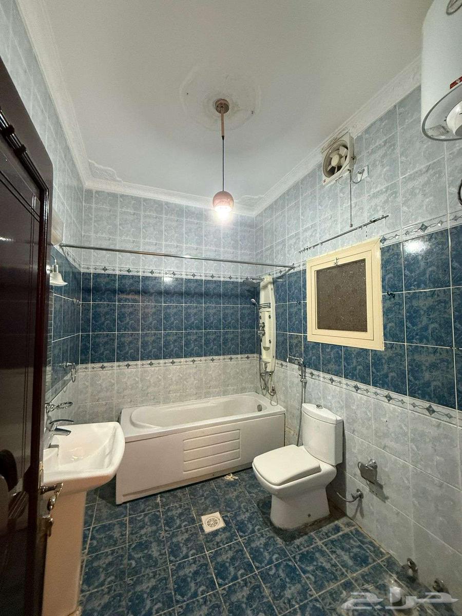 5 bedroom apartment in Al Suqya, Madinah 13