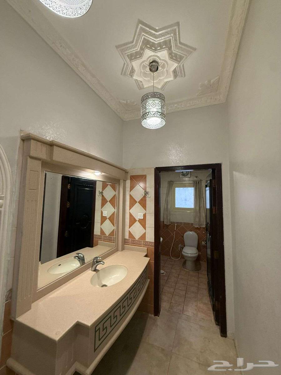 5 bedroom apartment in Al Suqya, Madinah 15
