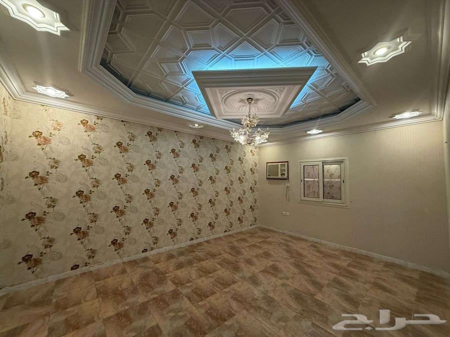 5 bedroom apartment in Al Suqya, Madinah 7