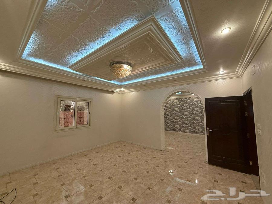 5 bedroom apartment in Al Suqya, Madinah 10