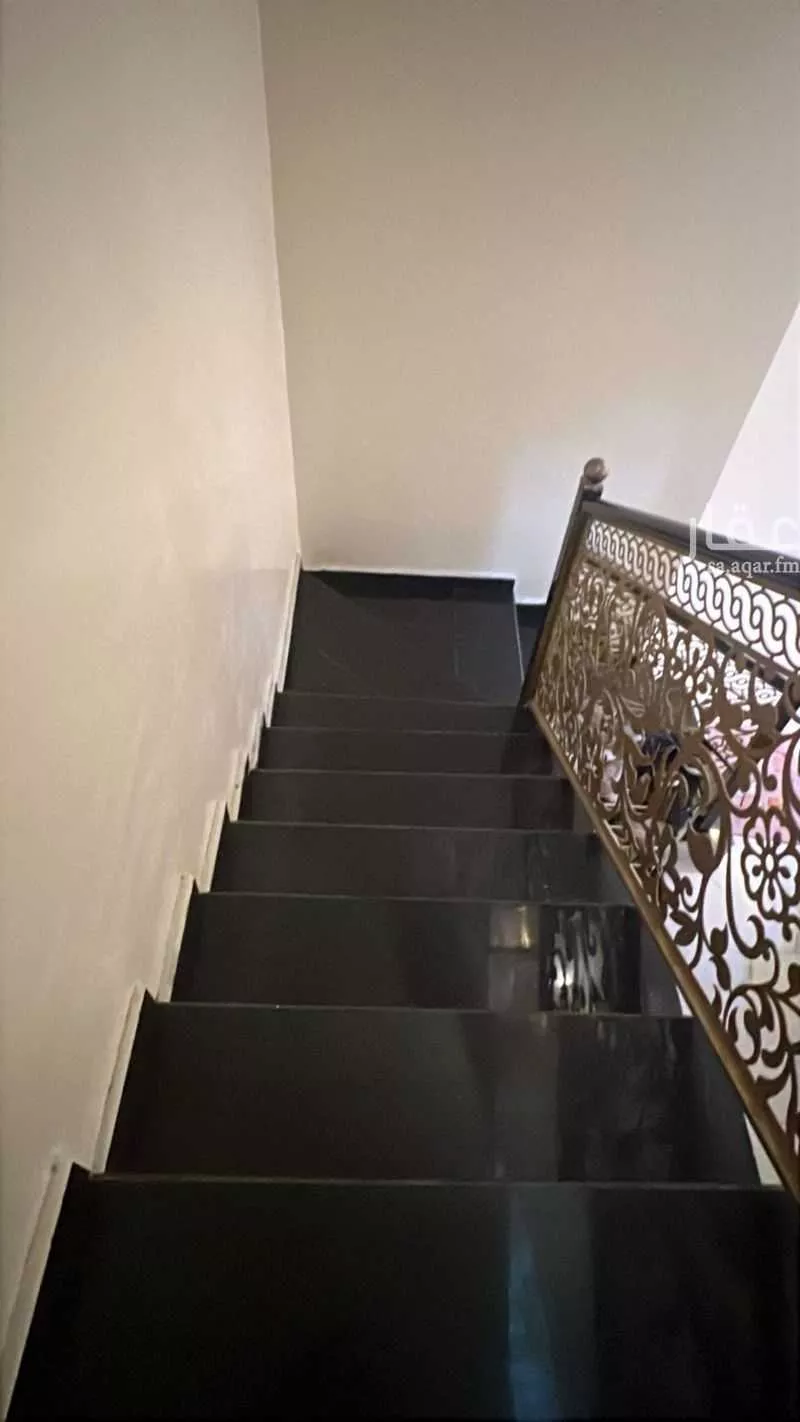 10 bedroom villa in Al Bariah, Riyadh 18