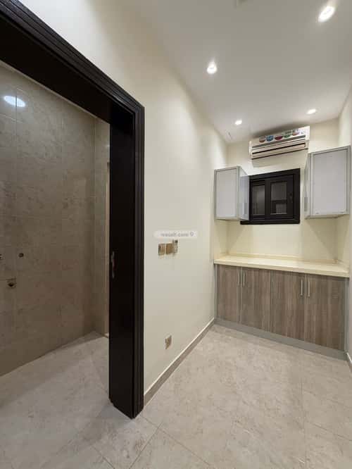 5 bedroom apartment in Al Rawdah 2