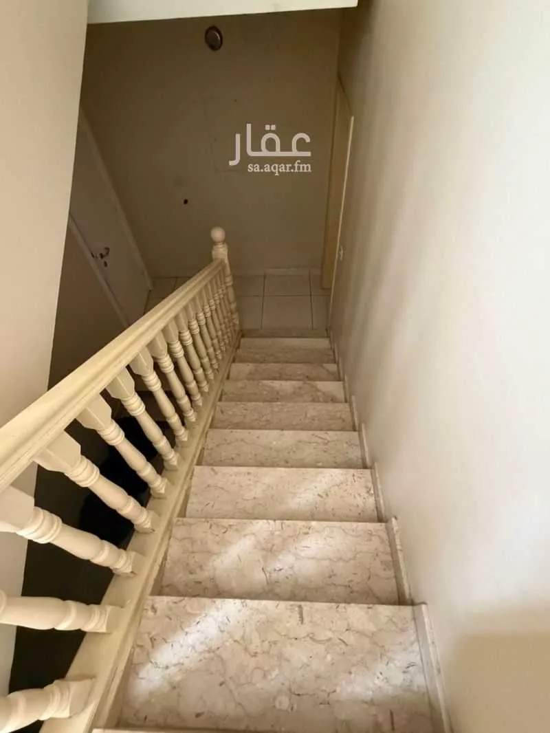 6 bedroom villa in Al Khaleej 15