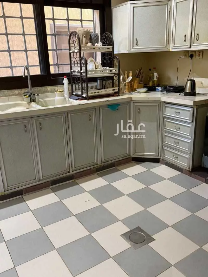 6 bedroom villa in Al Khaleej 17