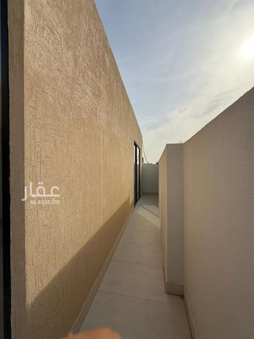 3 bedroom floor in Al Aridh 5