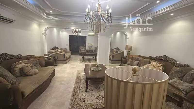 8 bedroom villa in Al Aqrabiyah, Eastern Province 6