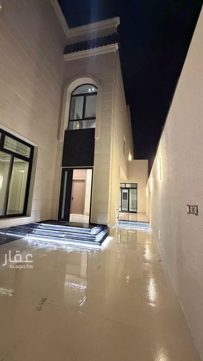 7 bedroom villa in As Sawari 6