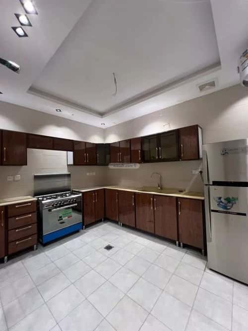 5 bedroom apartment in As Sawari 10