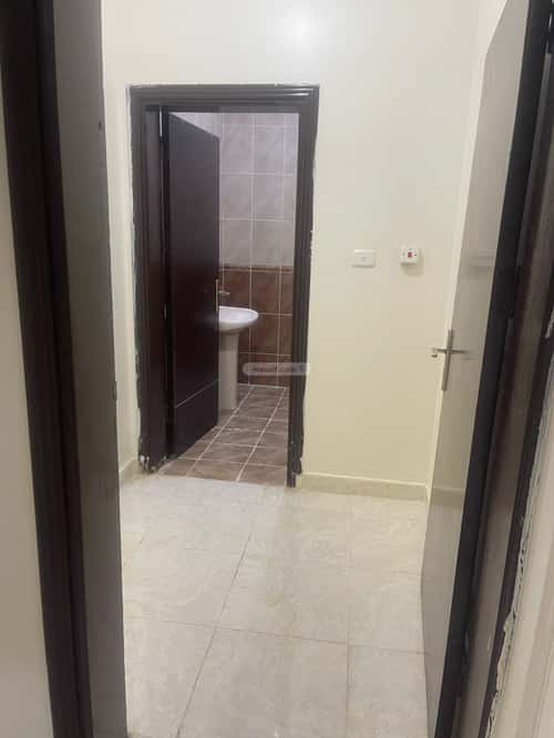 5 bedroom apartment in Al Falah 2