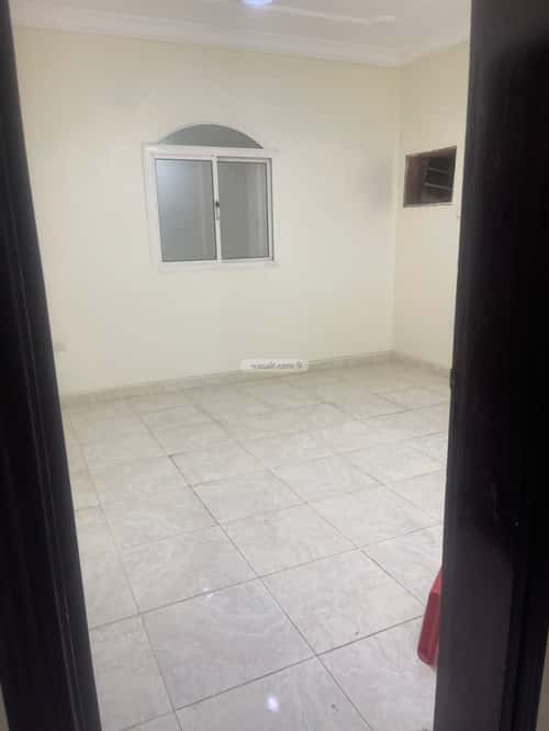5 bedroom apartment in Al Falah 2