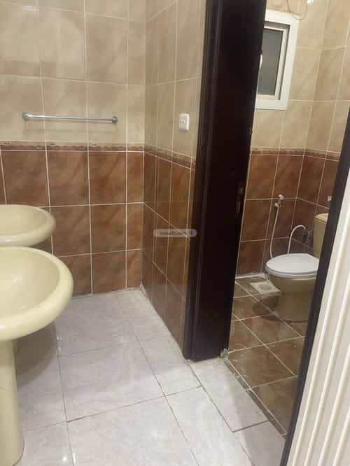 5 bedroom apartment in Al Falah 7