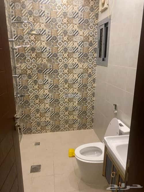 شقة 5 غرف في الحمدانية 1