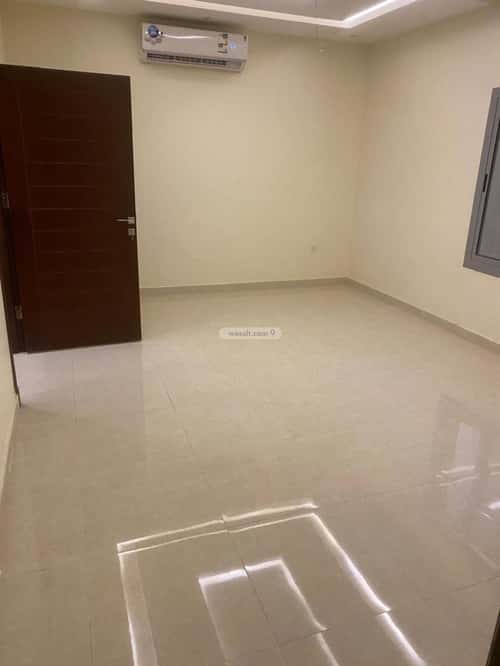 5 bedroom apartment in Al Hamdaniyah 13