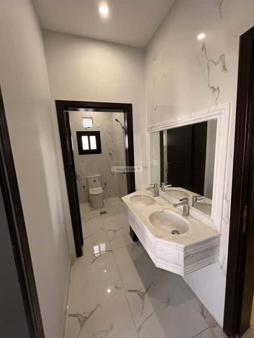 4 bedroom villa in Az Zomorod, Jeddah 10