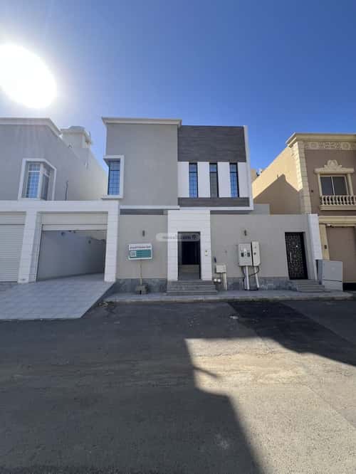 4 bedroom villa in Az Zomorod, Jeddah 13