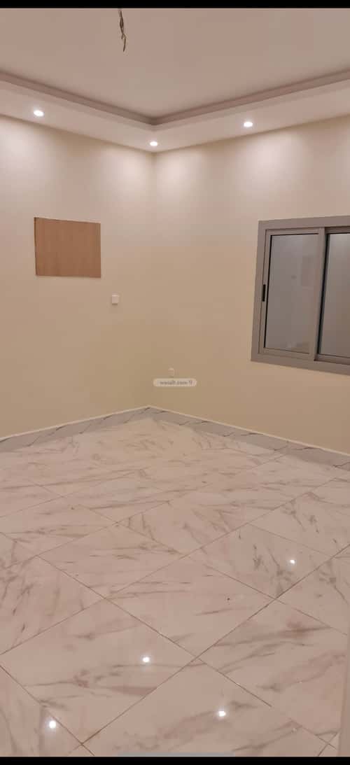7 bedroom apartment in Al Marwa 1