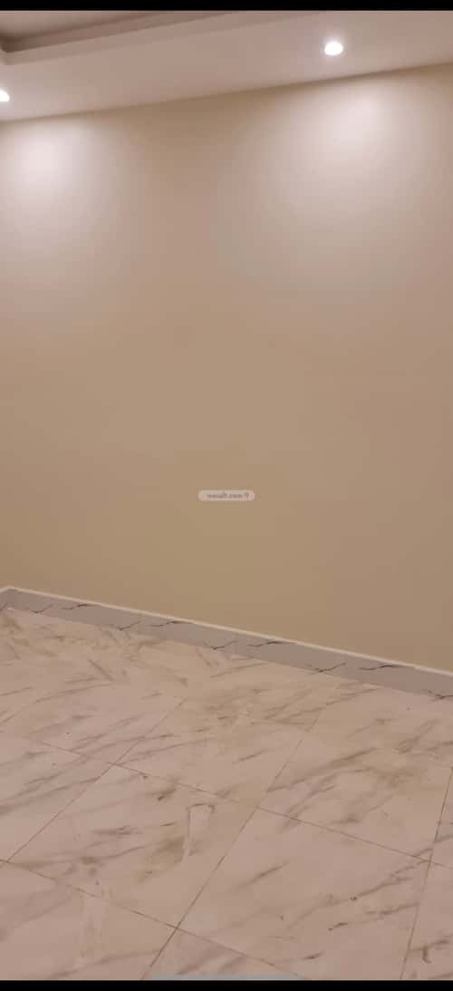 7 bedroom apartment in Al Marwa 5