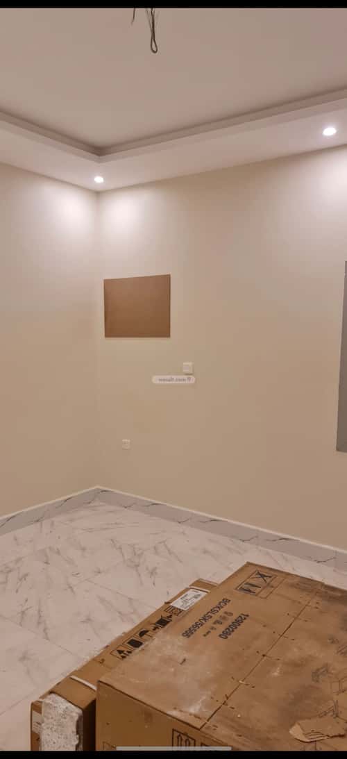 7 bedroom apartment in Al Marwa 3
